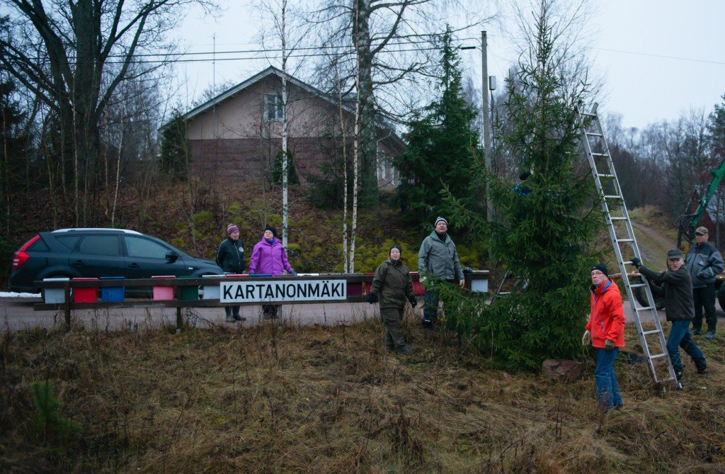 Joulu näkyy Kartanonmäellä